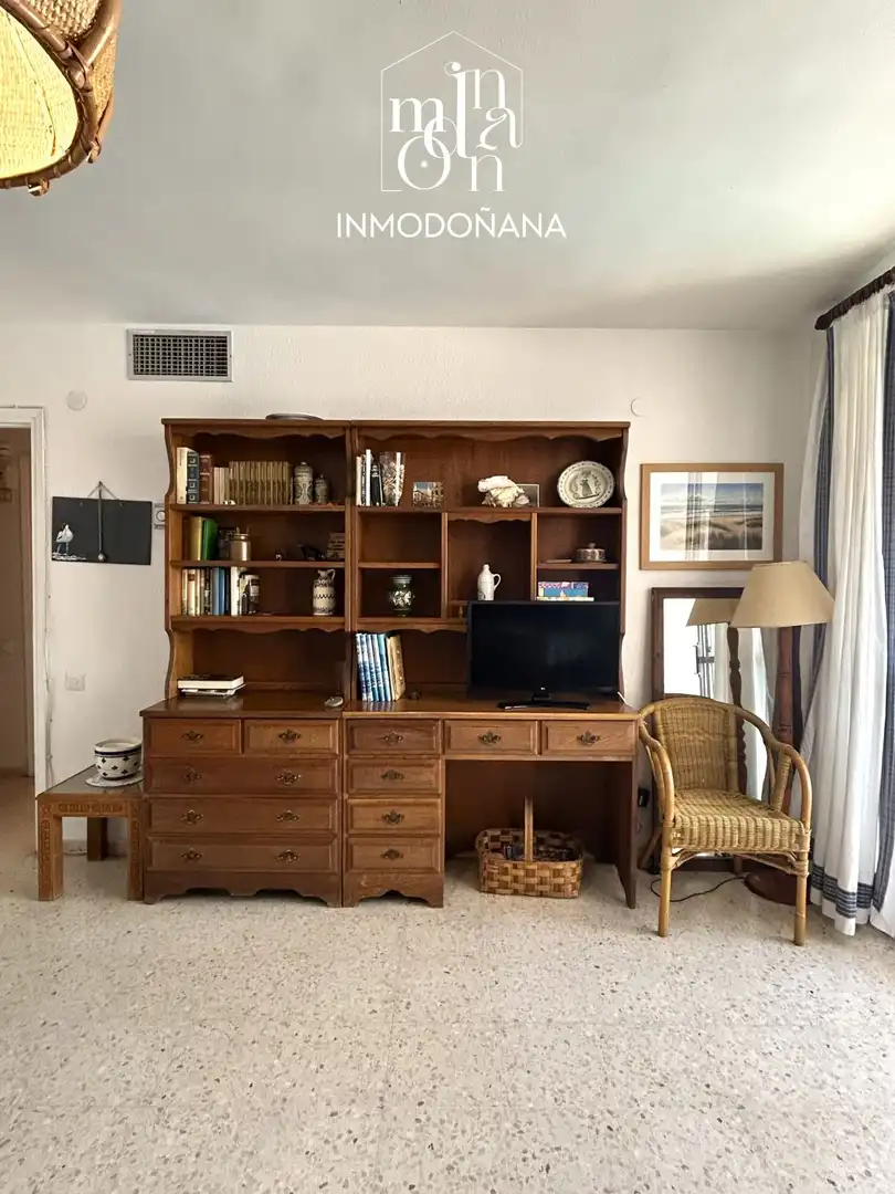 Sala de estar de Piso en venta en Almonte con Aire acondicionado, Terraza y Amueblado