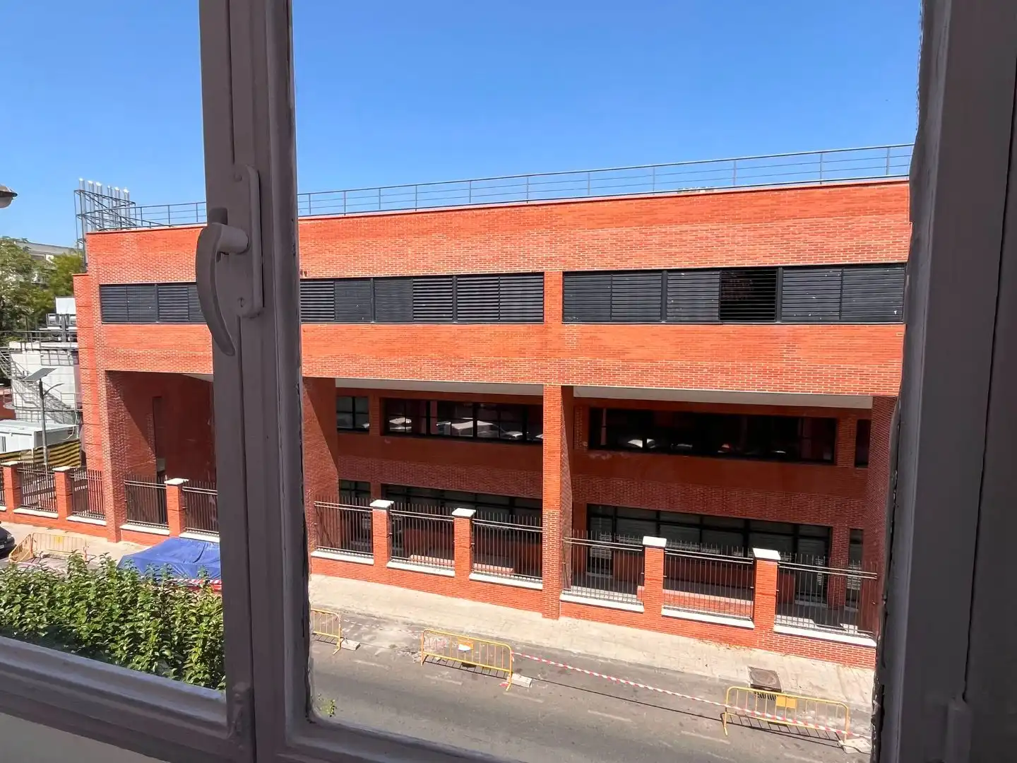 Vista exterior de Pis de lloguer en Getafe amb Calefacció, Terrassa i Moblat
