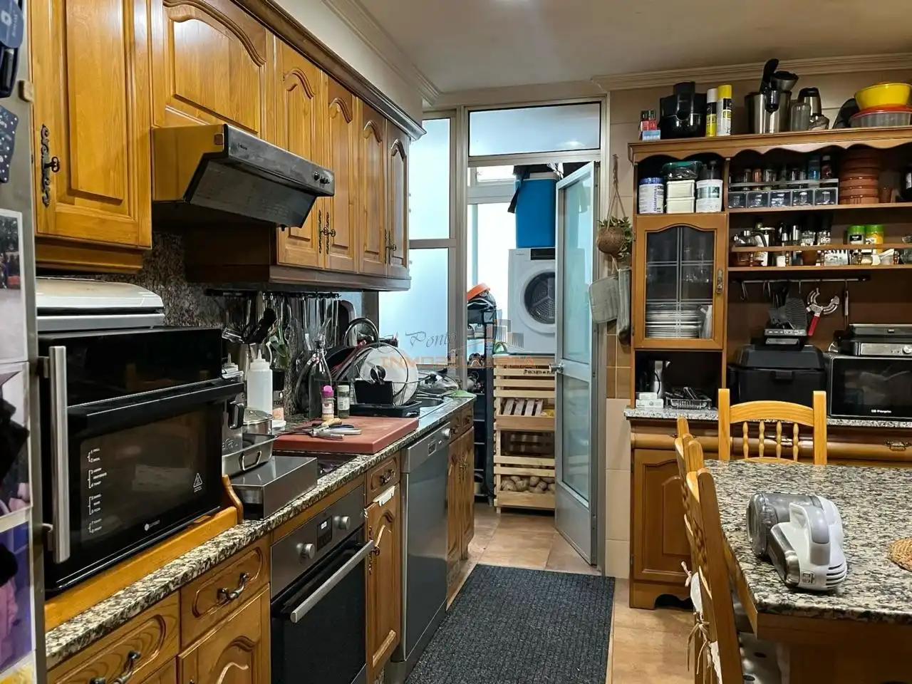 Cocina de Piso en venta en Ferrol con Calefacción, Trastero y Amueblado
