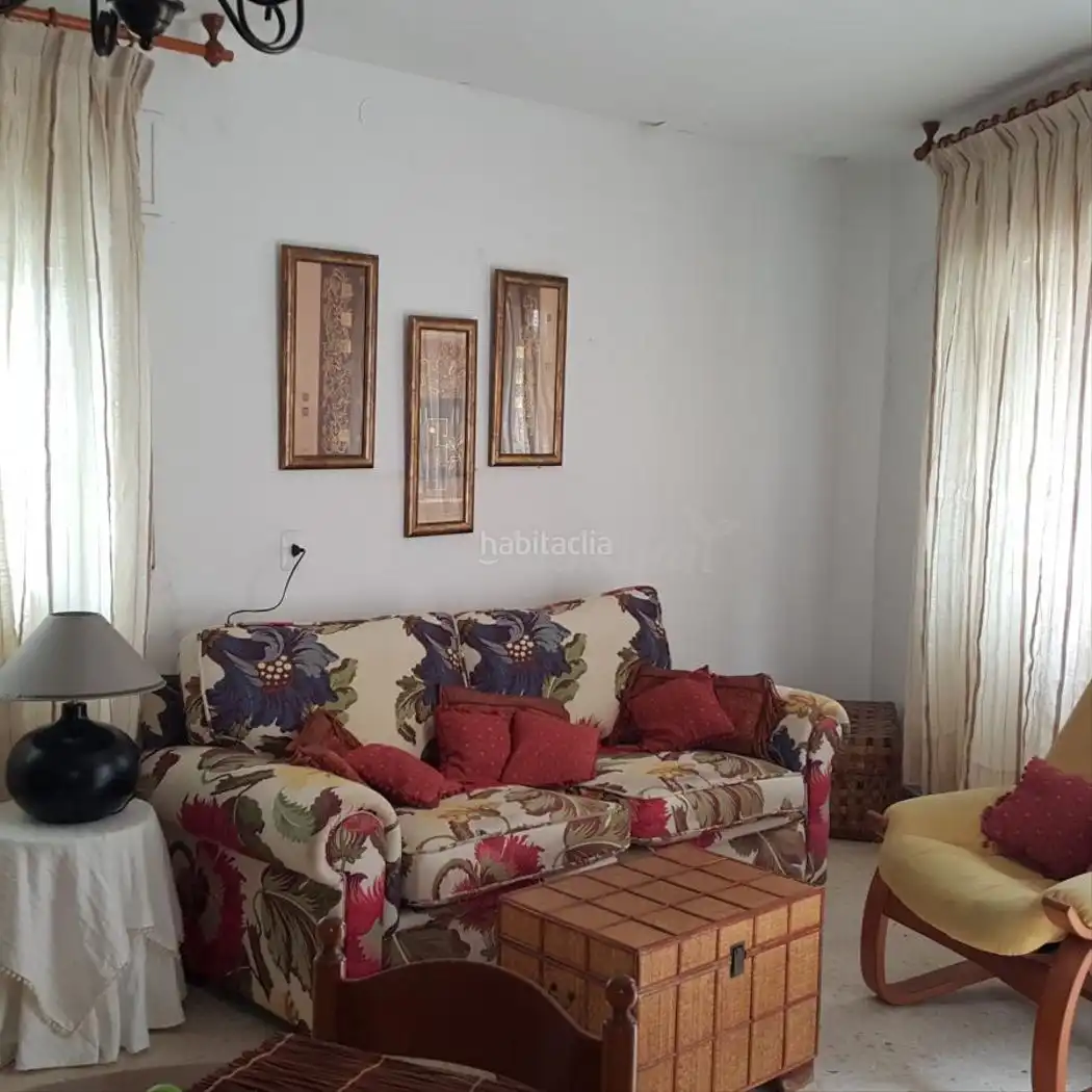Maison à vendre à Avenida Hermanos Sáez Merino 15
