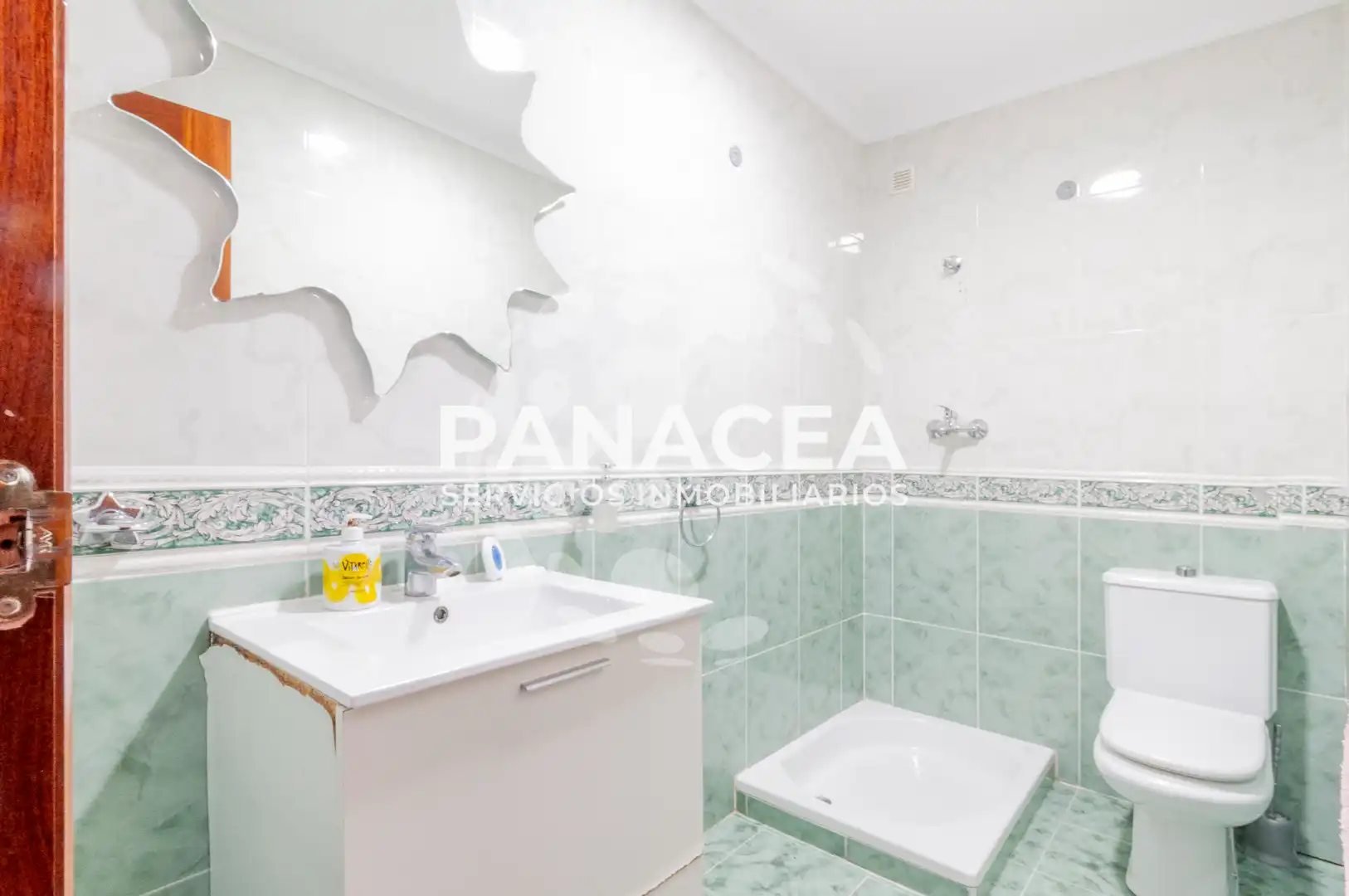 Bathroom of Flat for sale in Roquetas de Mar  with Furnished, Oven and Washing machine