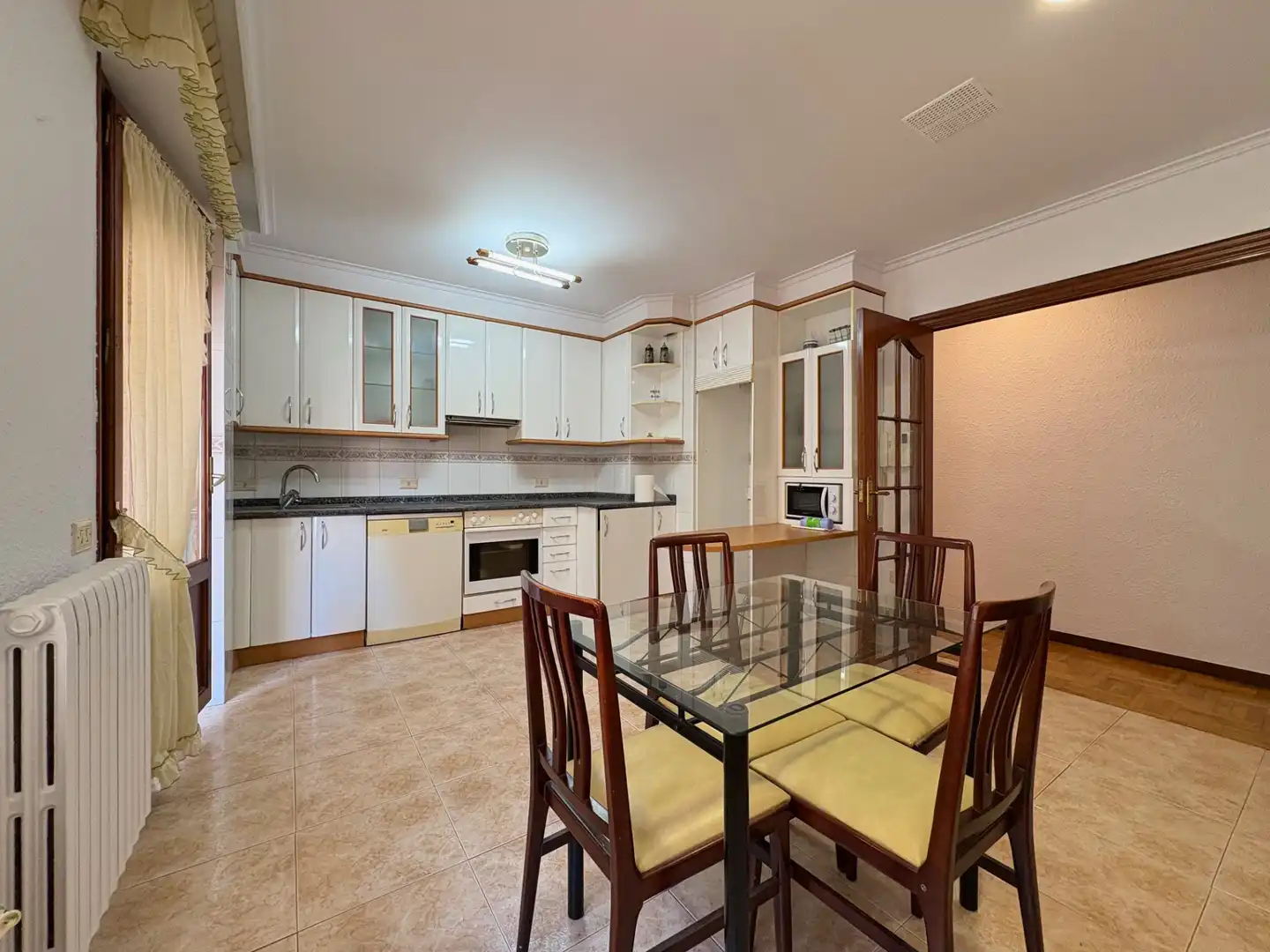 Cocina de Apartamento en venta en Arnedo con Calefacción, Parquet y Trastero