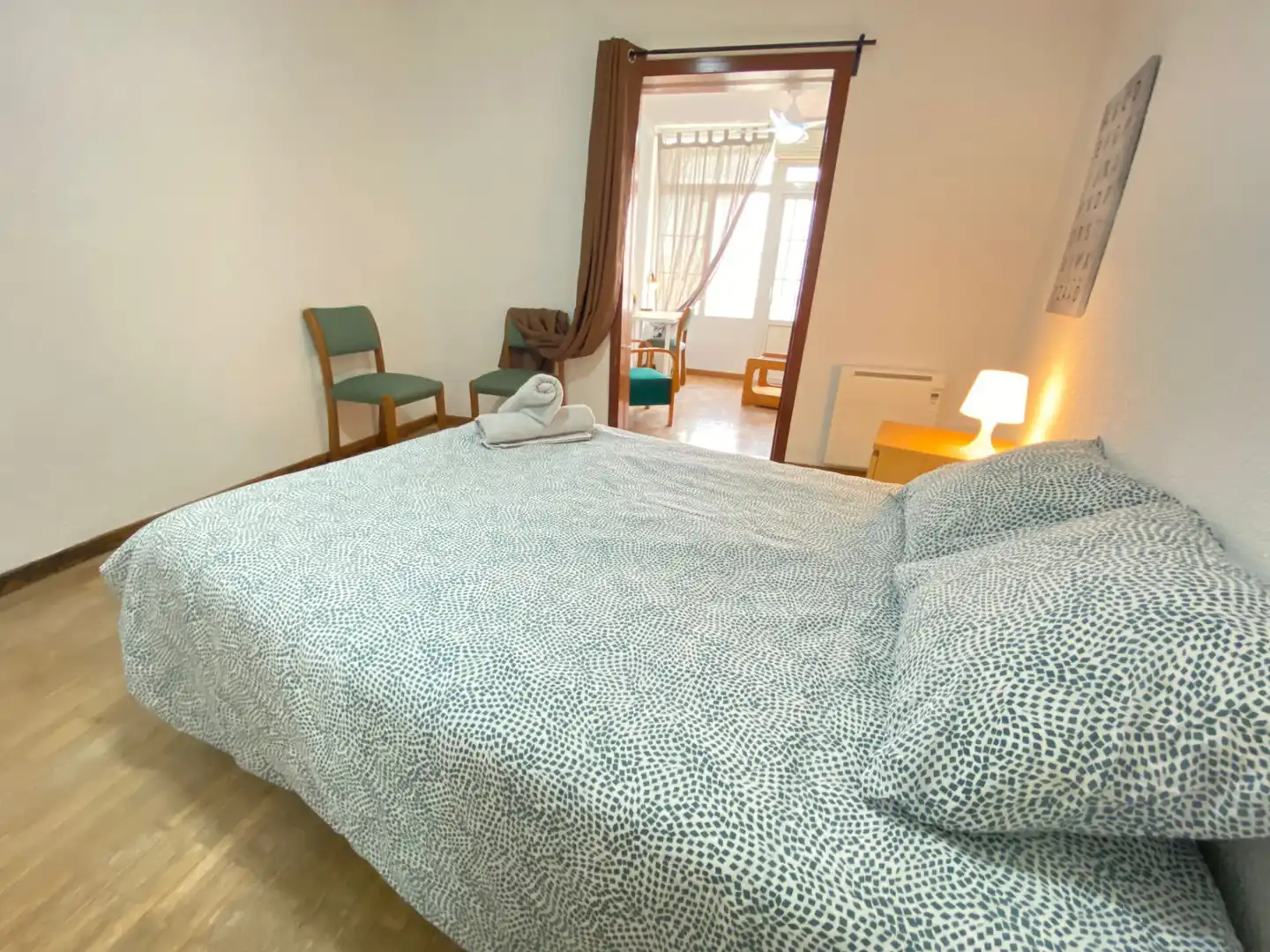 Bedroom of Flat for share in Madrid  with Heating, Furnished and Oven