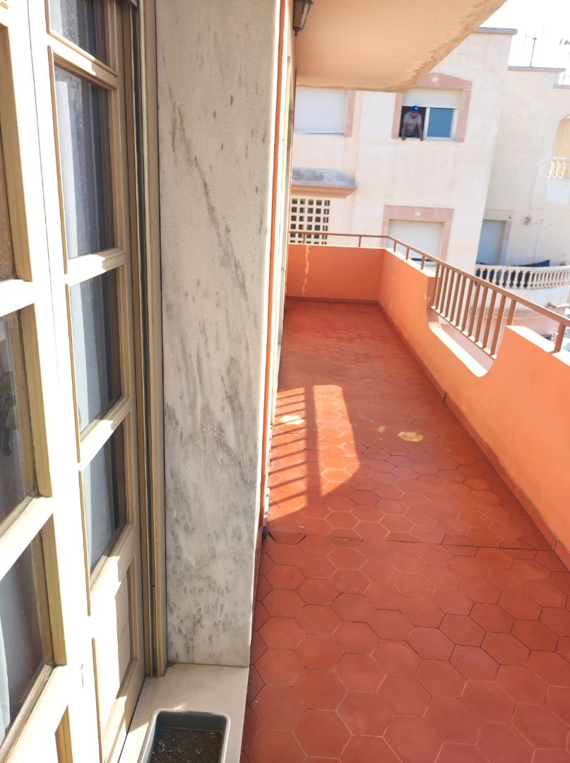 Terraza de Piso en venta en El Ejido con Aire acondicionado, Terraza y Amueblado