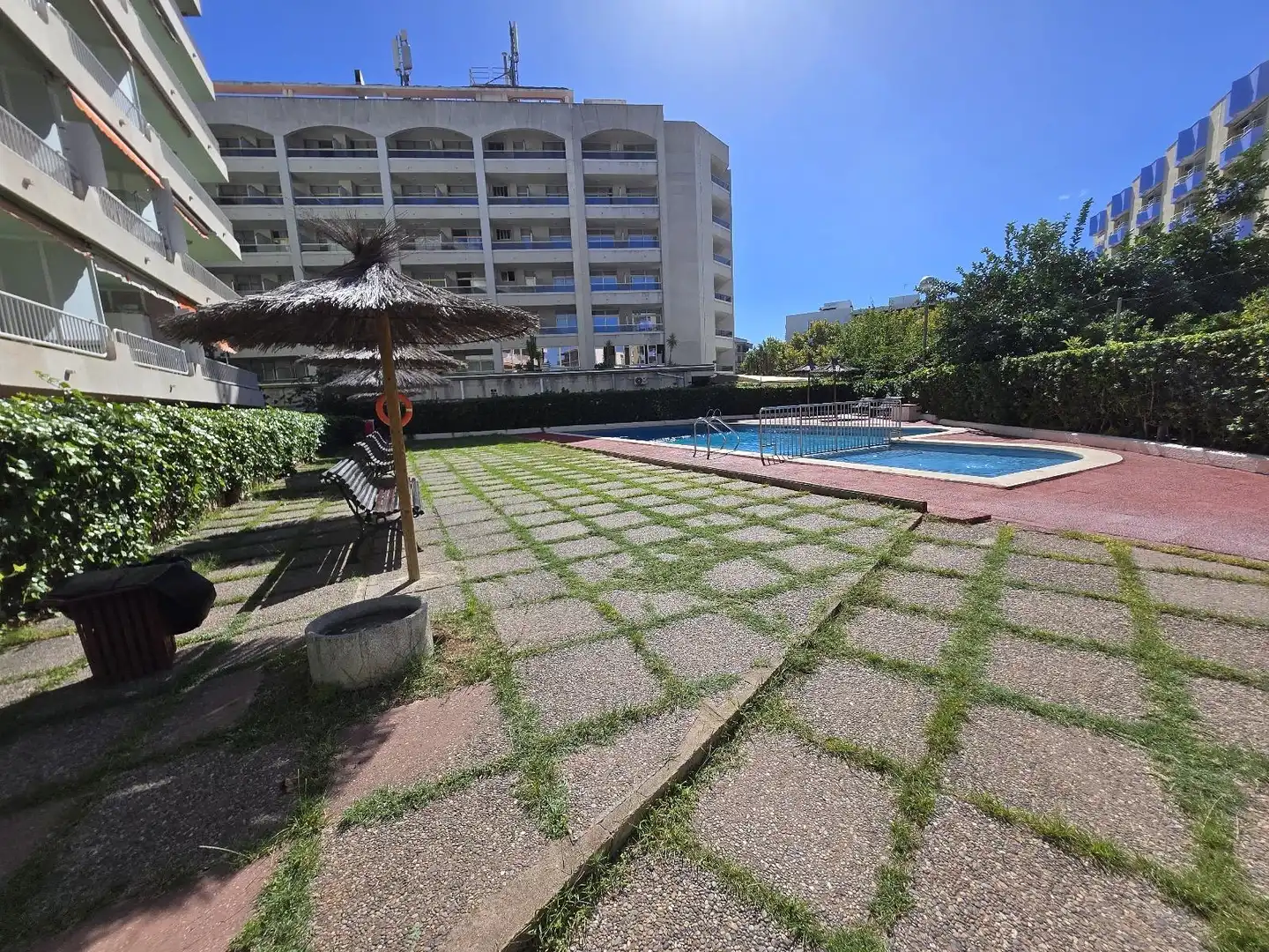 Piscina de Pis en venda en Salou amb Aire condicionat, Calefacció i Moblat