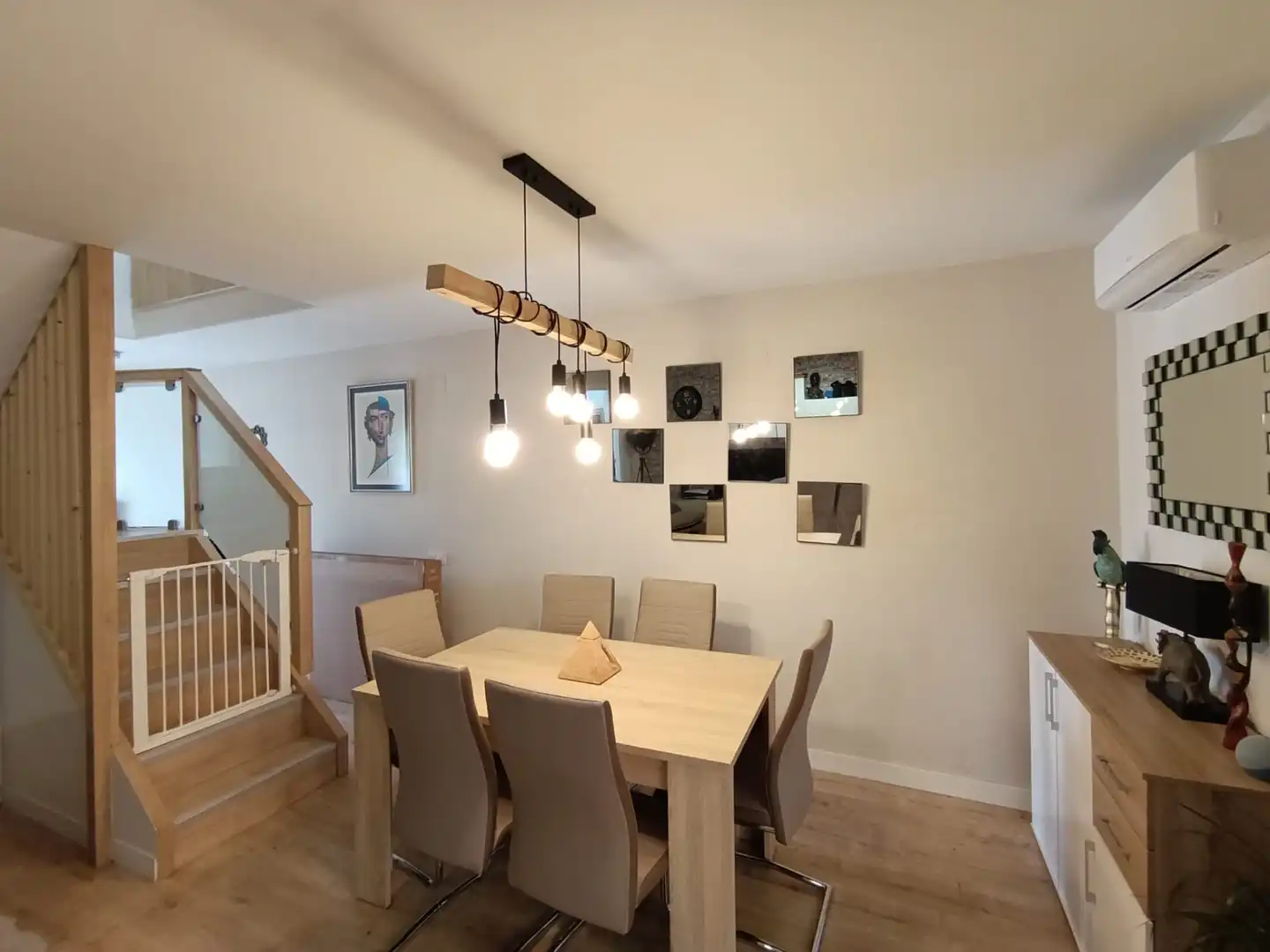 Comedor de Dúplex en venta en Brunete con Aire acondicionado, Calefacción y Jardín privado