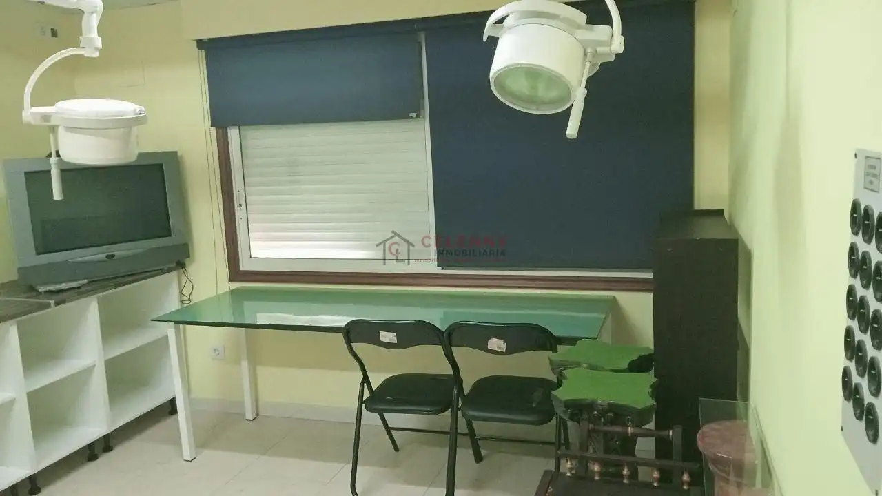 Casa o chalet en venta en San Cibrao das Viñas con Calefacción, Jardín privado y Terraza