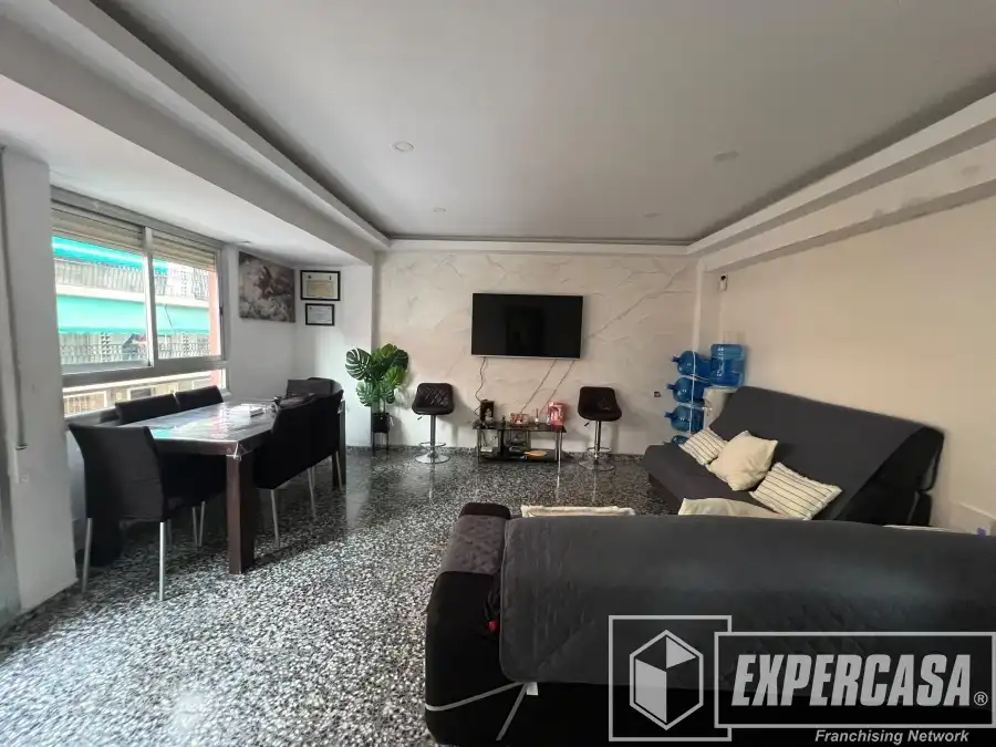 Flat with lift for sale in Alaquàs, imagen 3