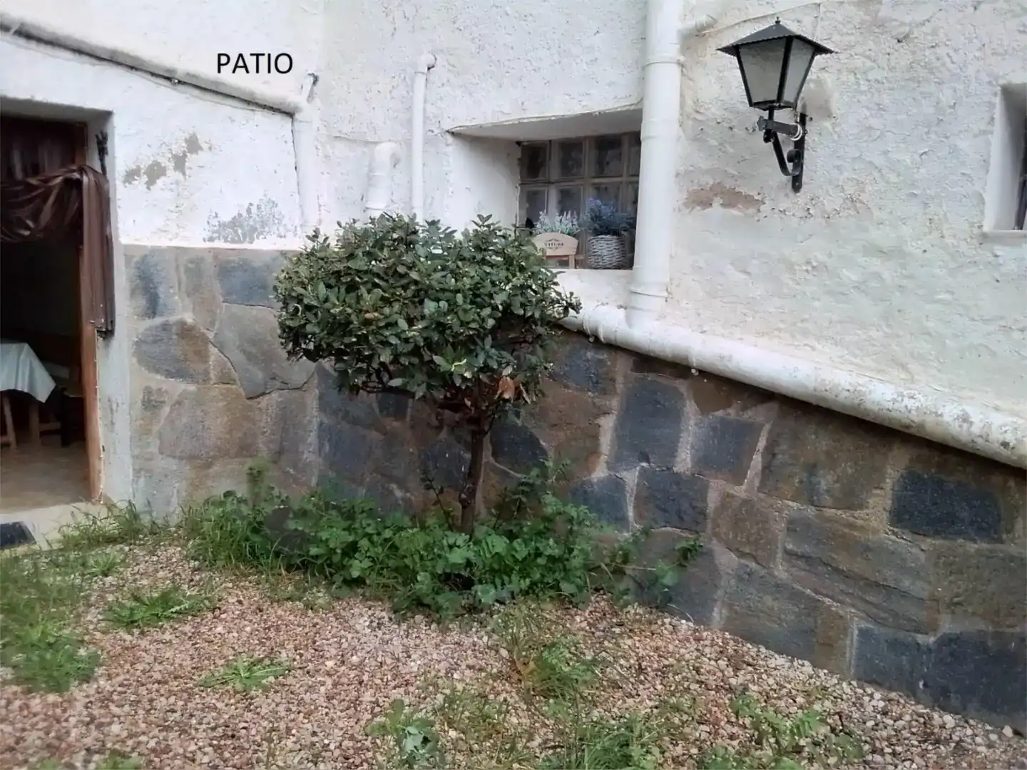 Terrassa de Casa adosada en venda en Carenas amb Aire condicionat, Moblat i Balcó