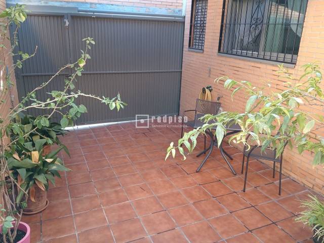Casa-chalet en Venta en Rejas
