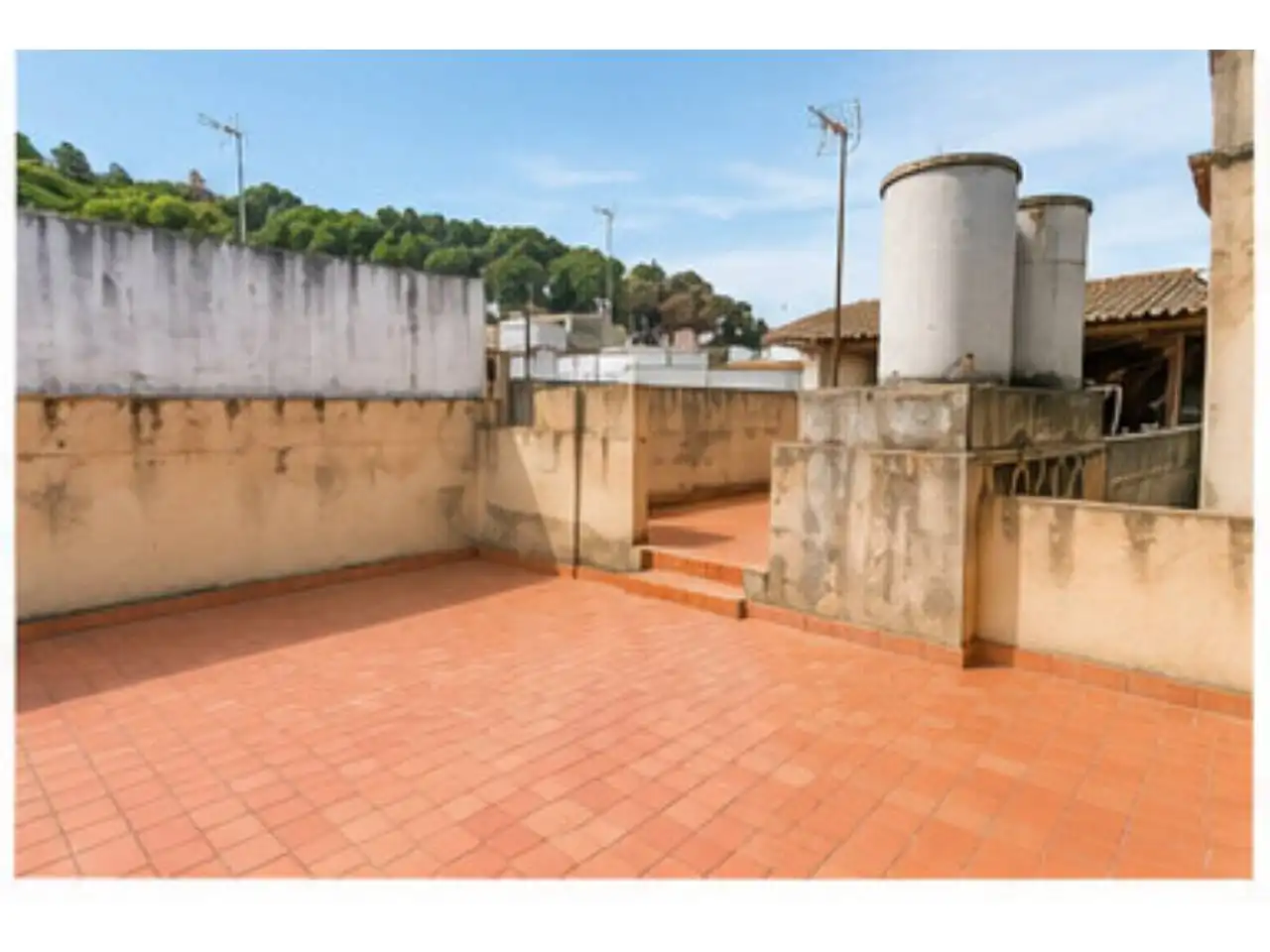 Terrassa de Casa adosada en venda en Oliva amb Terrassa i Moblat