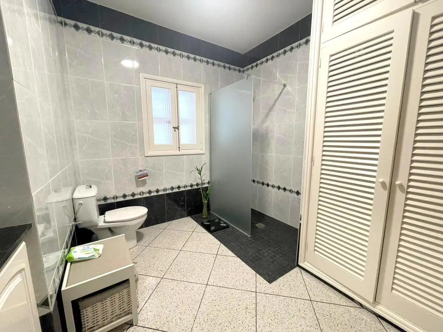 Bany de Casa o xalet en venda en Ciutadella de Menorca amb Aire condicionat, Jardí privat i Terrassa