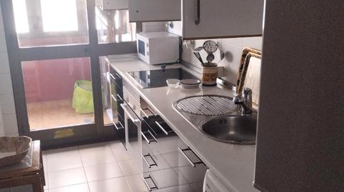 Foto 2 de Apartamento de alquiler en Pajaritos, Granada