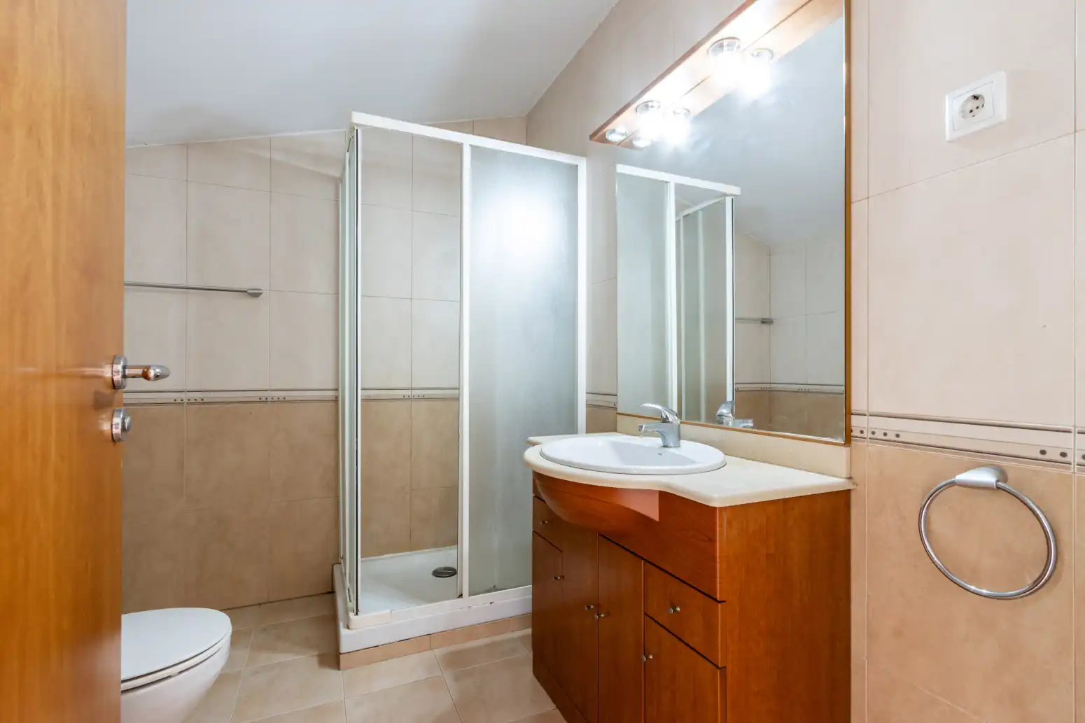 Baño de Piso en venta en Terrassa con Calefacción, Parquet y Terraza