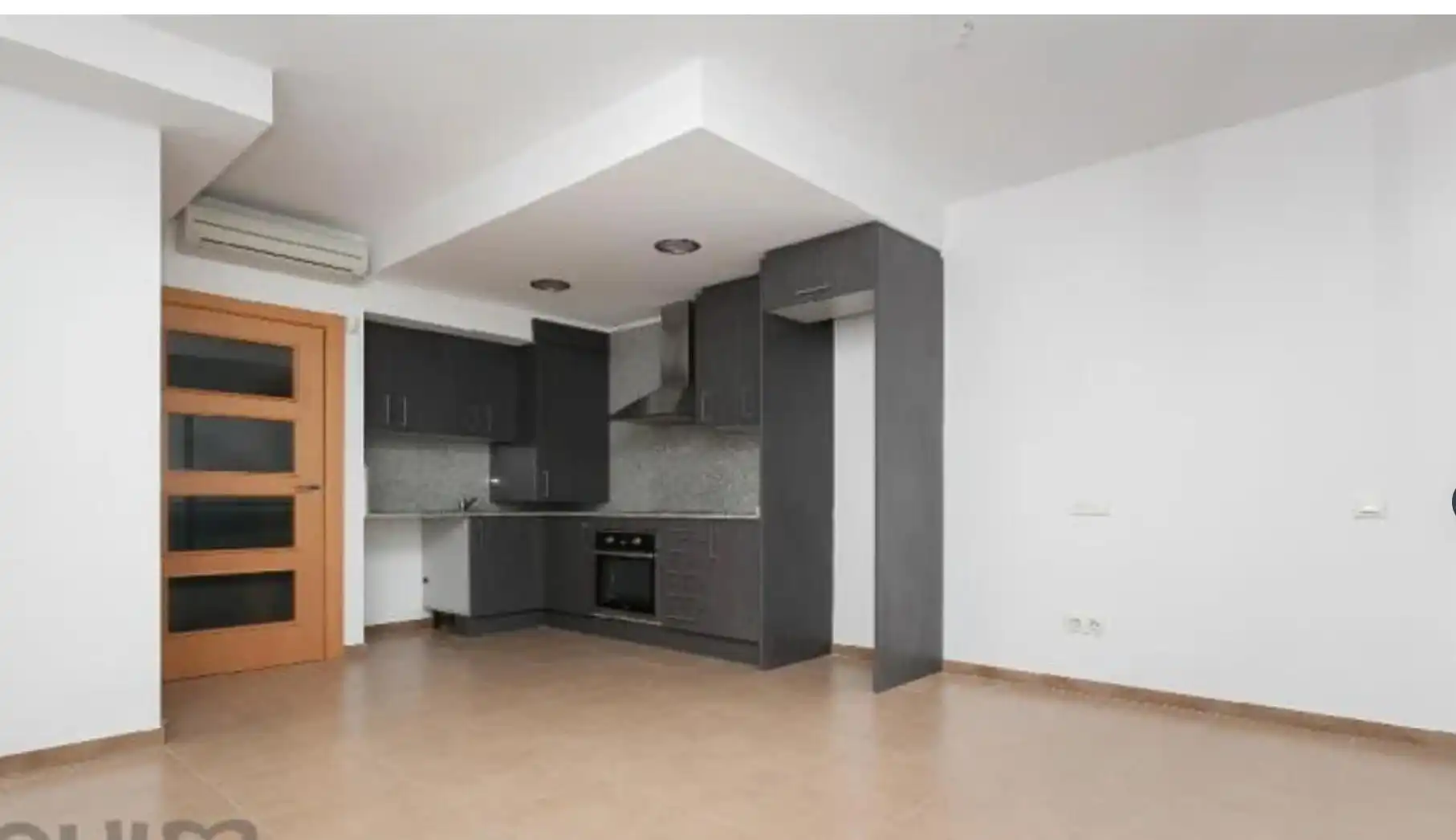 Kitchen of Apartments for sale in Terrassa  with Balcony