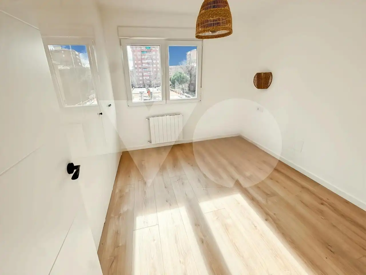 Schlafzimmer von Wohnung zum Verkauf in Moratalaz