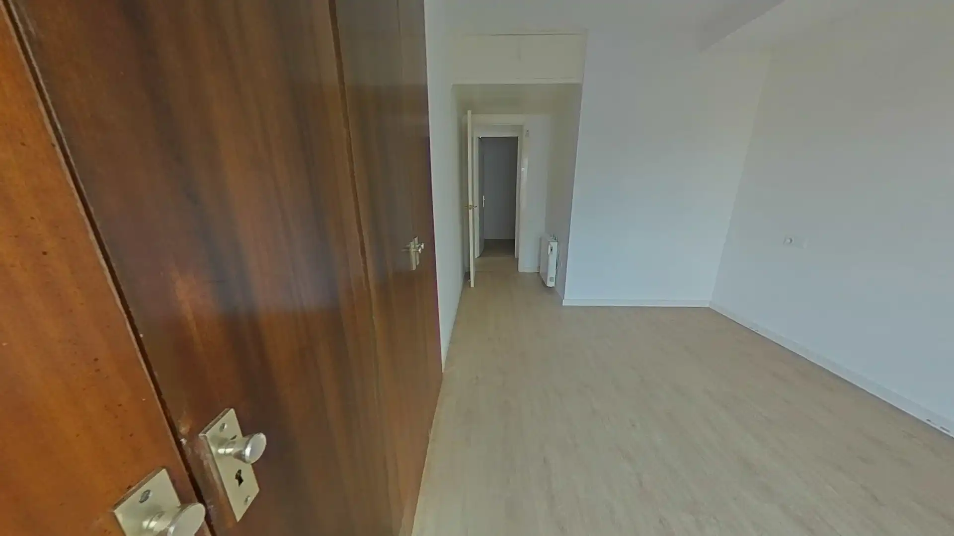Habitación de Piso en venta en Barcelona con Calefacción