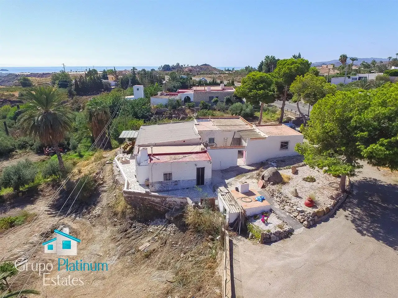 Detached house with garden for sale in San Juan de los Terreros, imagen 4