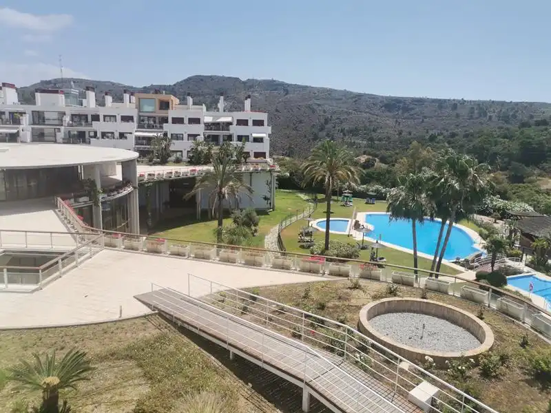 Àtic amb piscina de lloguer a Los Flamingos