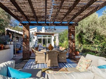 Casa rustica con piscina in vendita a Árchez