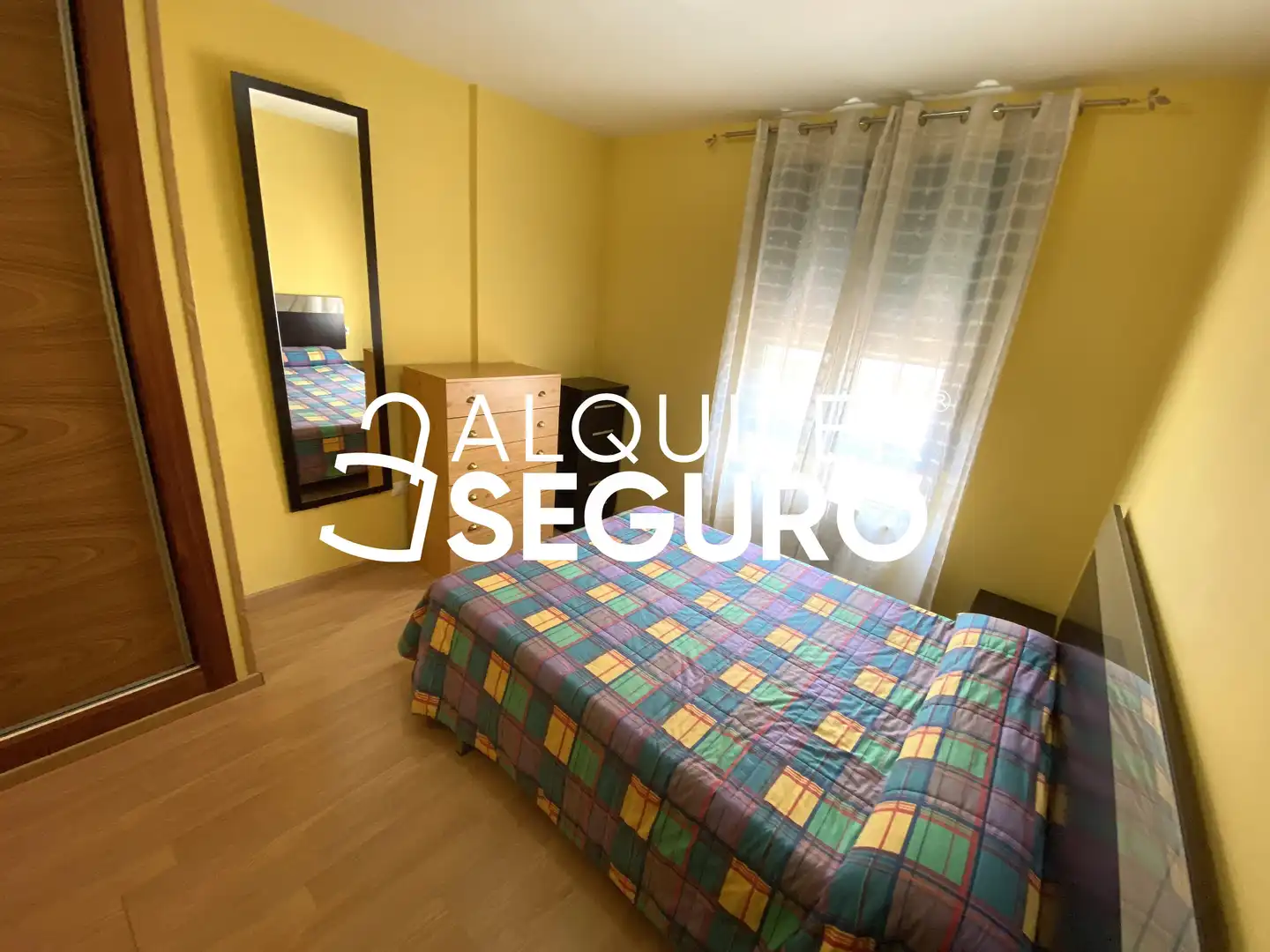 Habitación de Piso de alquiler en Chinchilla de Monte-Aragón con Calefacción, Trastero y Amueblado