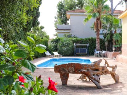 Jardí de Casa o xalet en venda en Cunit amb Aire condicionat, Calefacció i Jardí privat