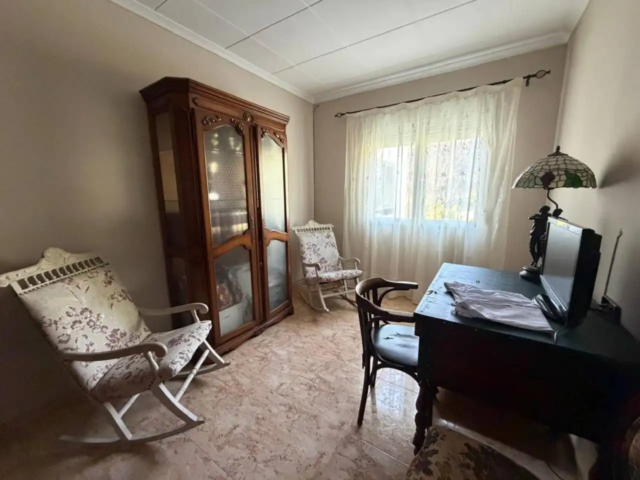 Habitación de Casa o chalet en venta en Almansa con Calefacción y Jardín privado