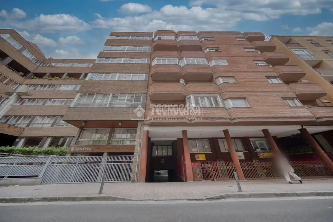 Vista exterior de Pis en venda en Valladolid