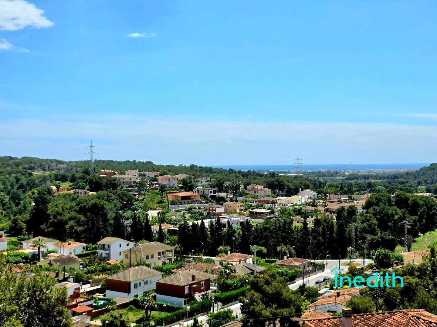 Vista exterior de Casa o chalet en venta en Cubelles con Aire acondicionado, Calefacción y Jardín privado