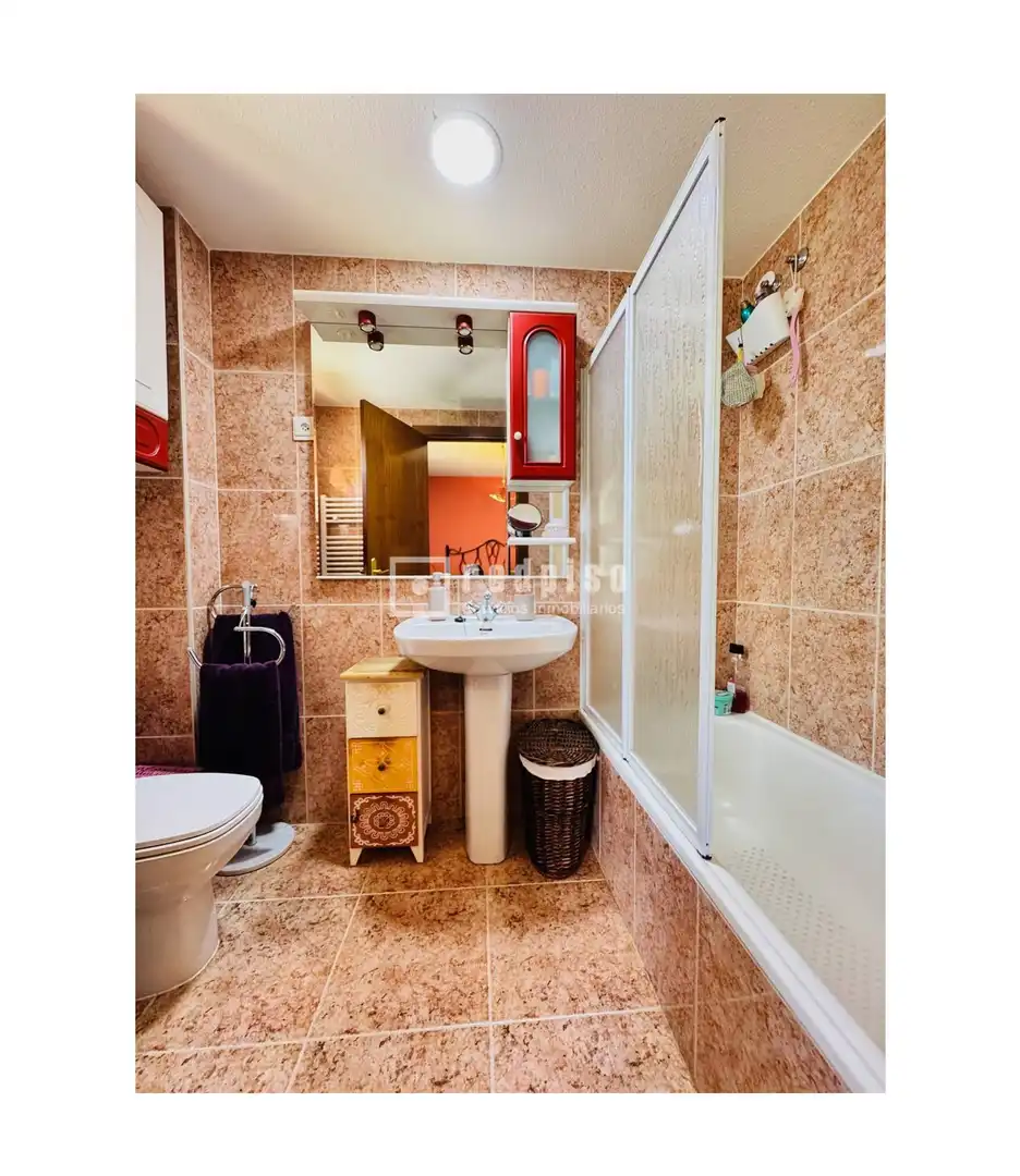 Baño de Piso en venta en Fuenlabrada con Aire acondicionado, Calefacción y Parquet