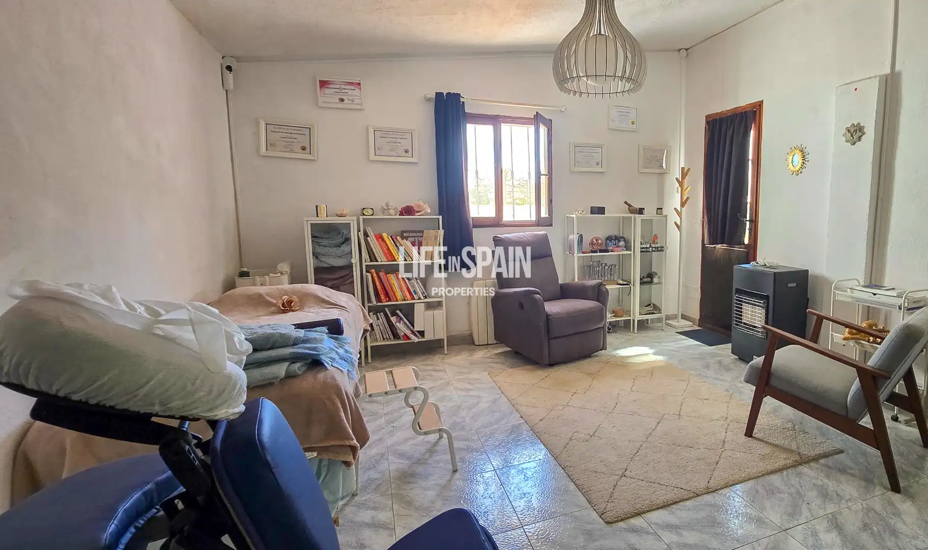 Country house with pool for sale in Camarles, imagen 33