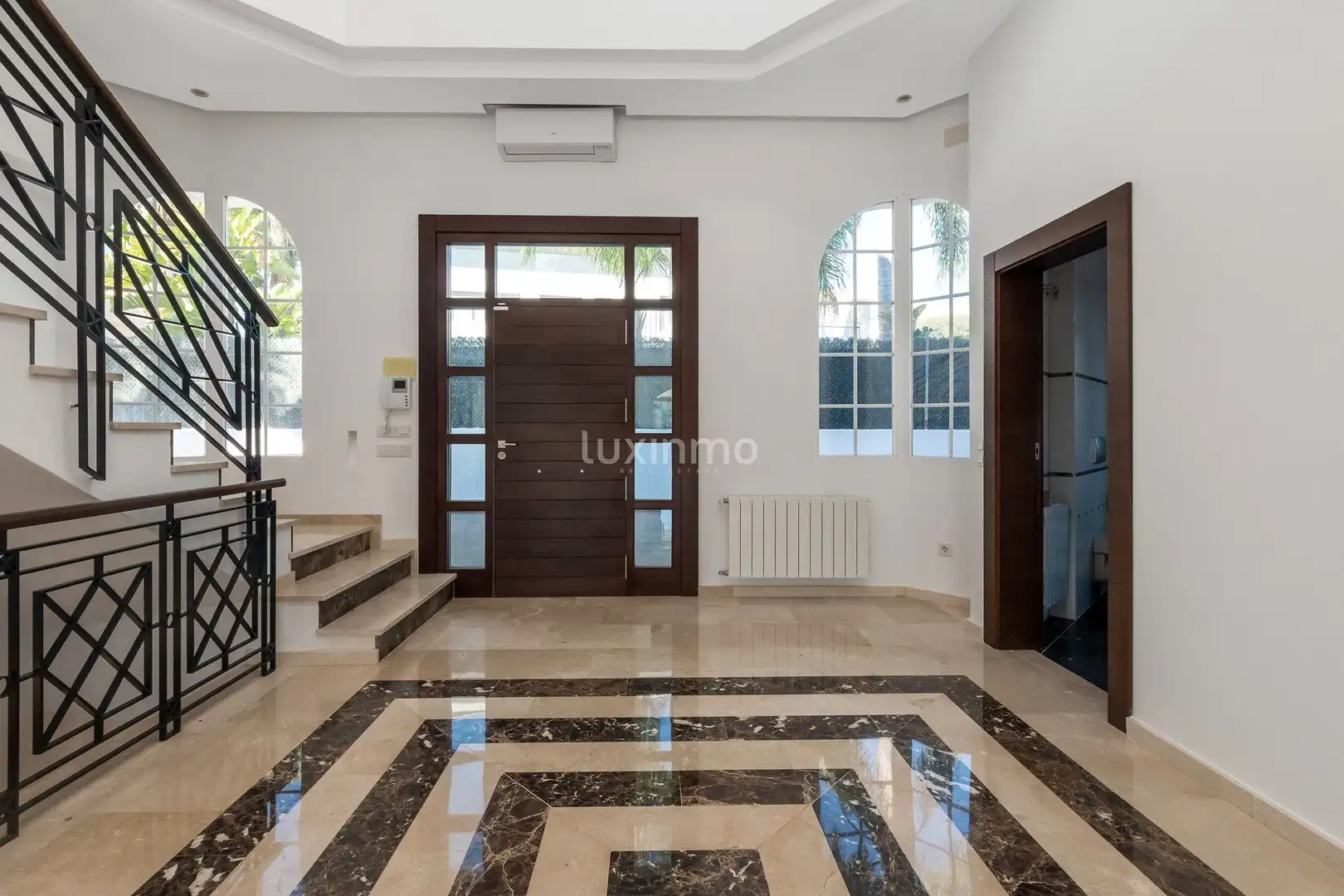 Houses for sale in L'Alfàs del Pi  with Air Conditioner, Terrace and Storage room