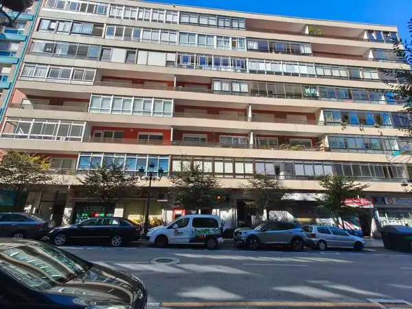 Vista exterior de Piso en venta en Centro Urbano
