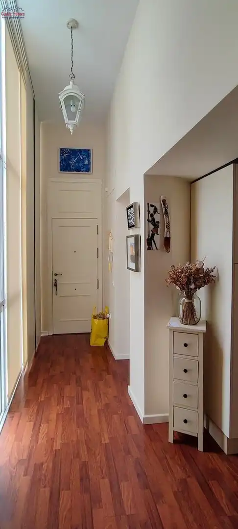 Flat for sale in Cádiz  with Air Conditioner, Heating and Parquet flooring