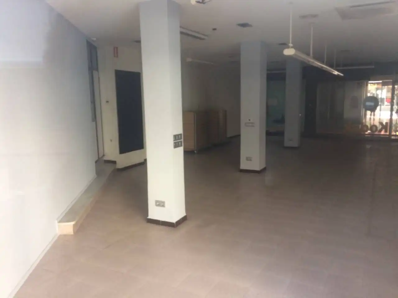 Commercial properties for sale in Calle HERMANOS PINZON, 13, Plaza de Toros - Avenida Chapí - Trinquete