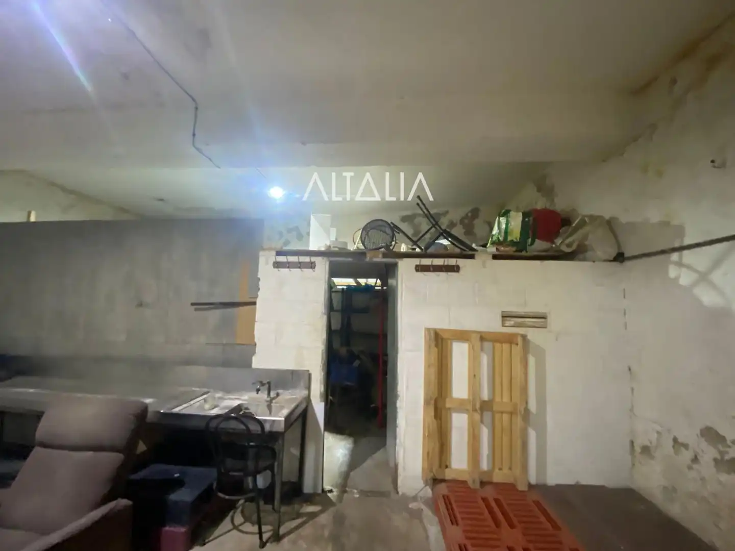 Local en venta en Cuenca con Aire acondicionado