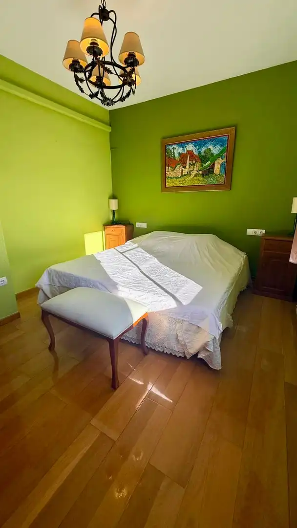 Habitación de Casa o chalet en venta en Siete Aguas con Jardín privado, Terraza y Alarma