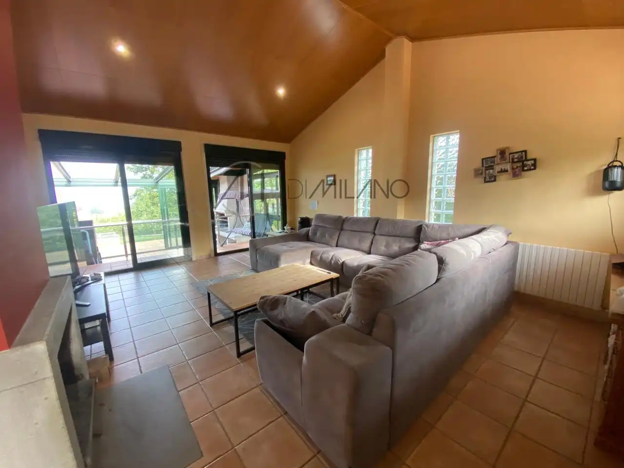 Sala de estar de Casa o chalet en venta en Poio con Calefacción, Jardín privado y Parquet