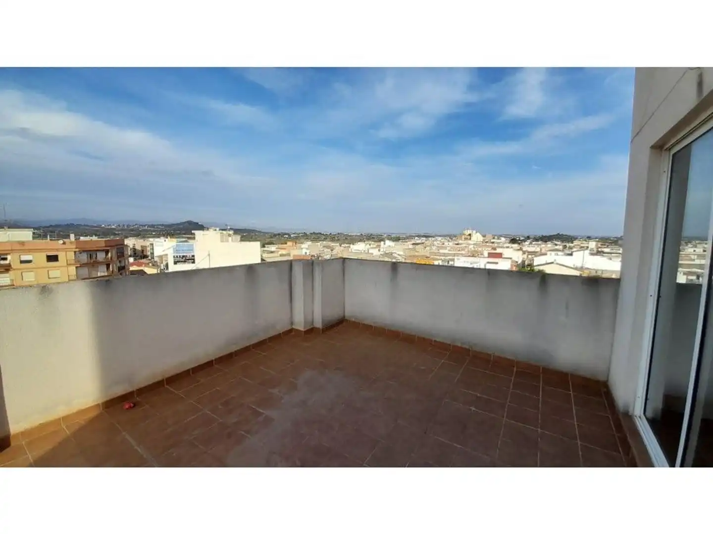 Vista exterior de Dúplex en venda en Vilamarxant amb Aire condicionat, Calefacció i Terrassa