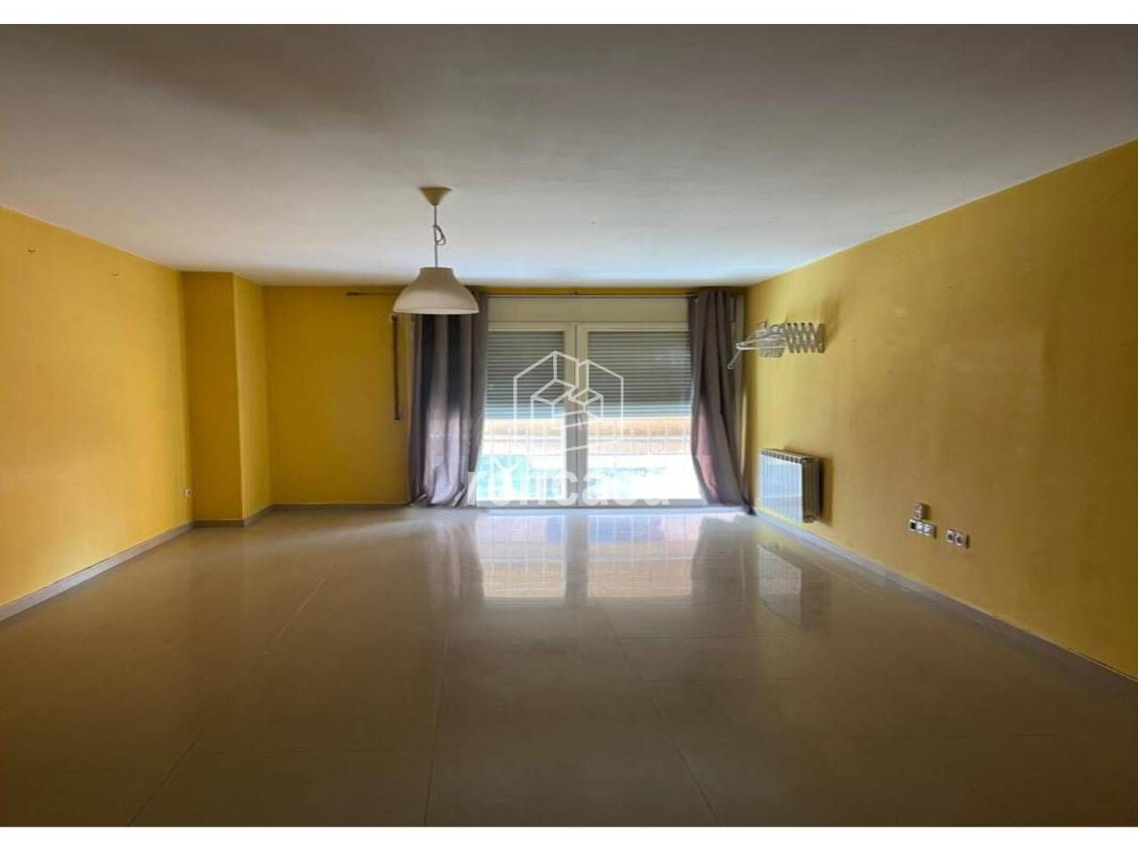 Wohnzimmer von Wohnung zum verkauf in Torrefarrera mit Heizung und Möbliert