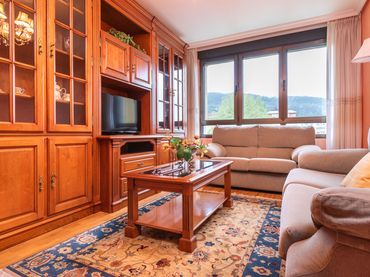 Flat with balcony to rent in Oviedo - CL EMILIO LLANEZA 13