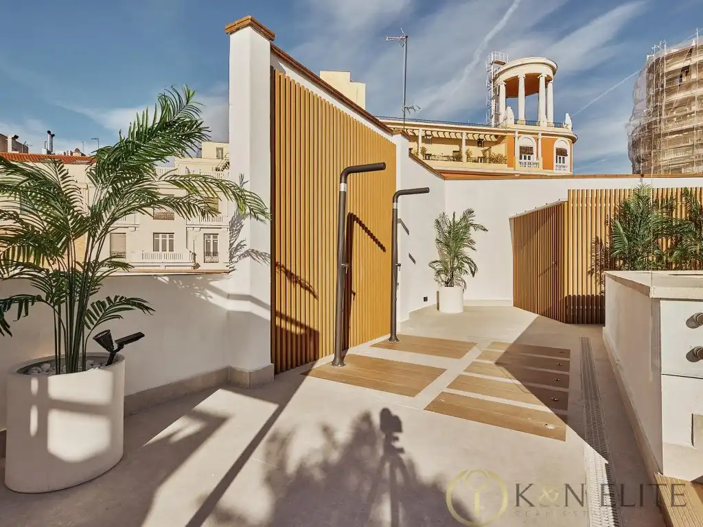 Terrace of Attic for sale in Madrid  with Air Conditioner, Terrace and Swimming Pool
