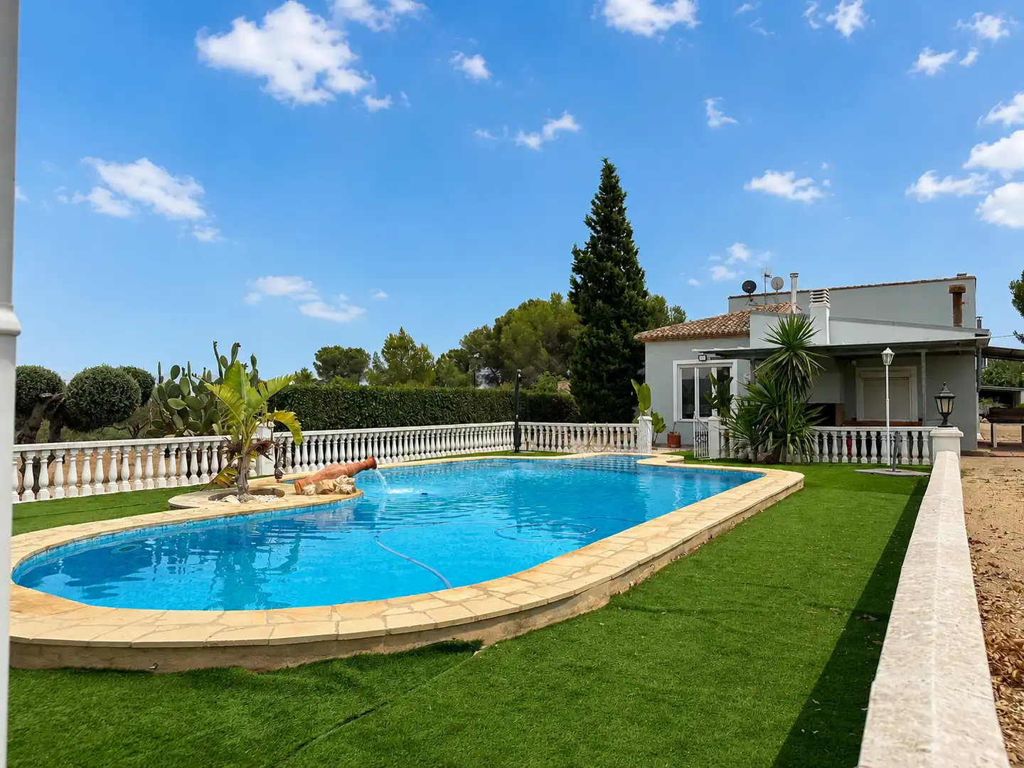 Piscina de Casa o chalet en venta en Ontinyent con Aire acondicionado, Calefacción y Jardín privado