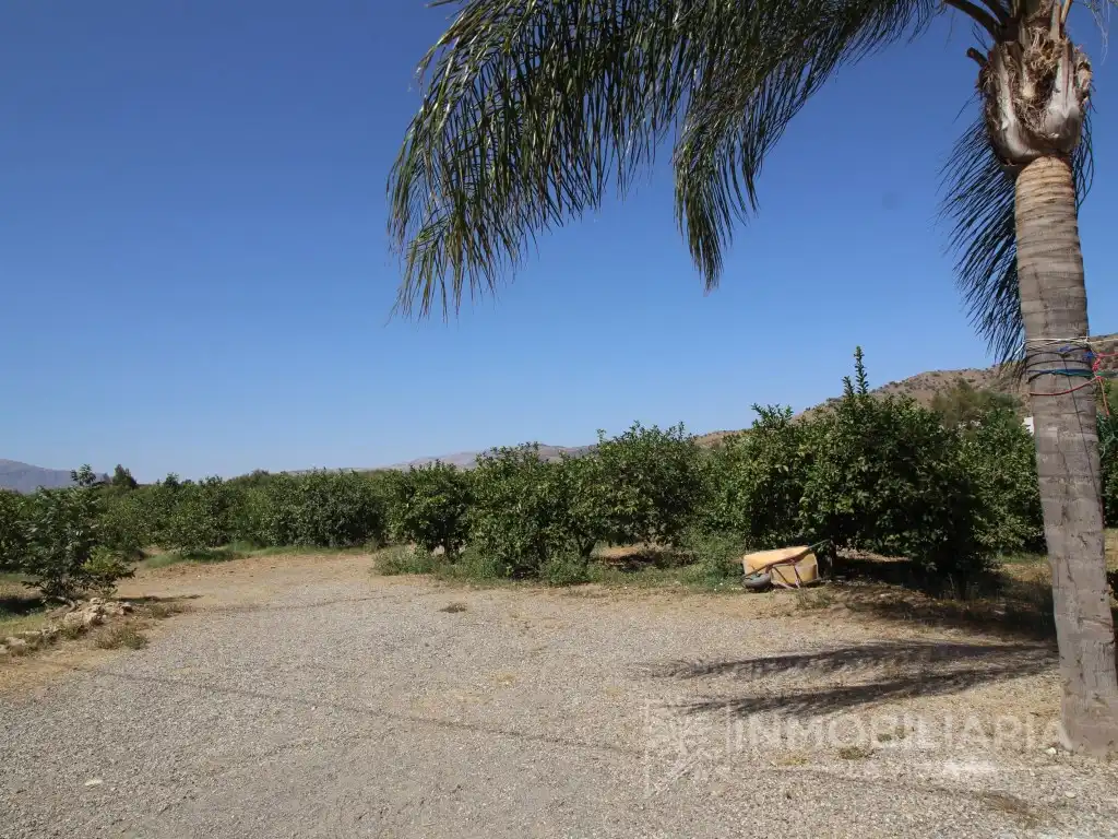 Casa o xalet en venda en Álora amb Aire condicionat, Jardí privat i Terrassa
