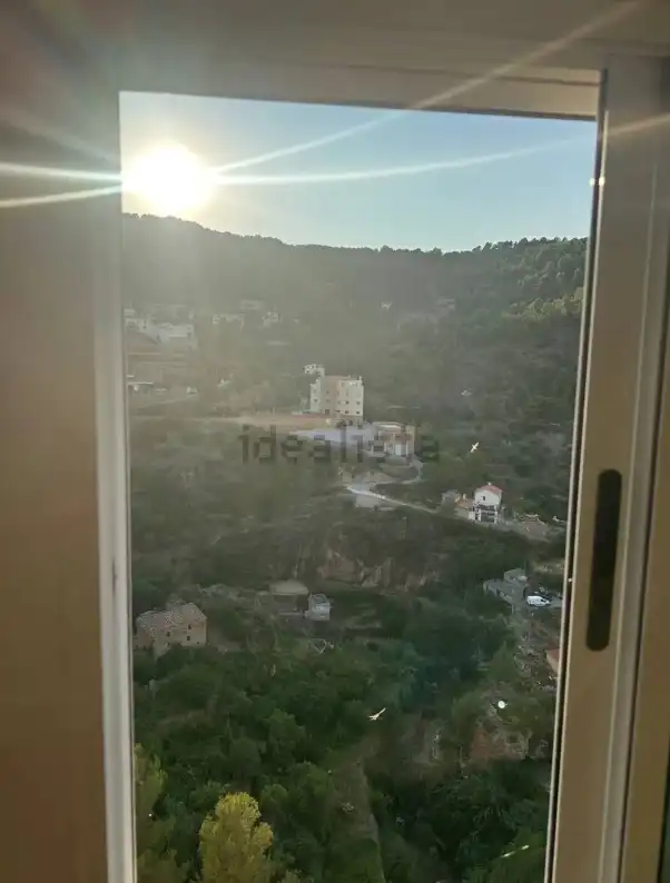 Vista exterior de Pis en venda en Llucena / Lucena del Cid amb Terrassa, Balcó i Internet