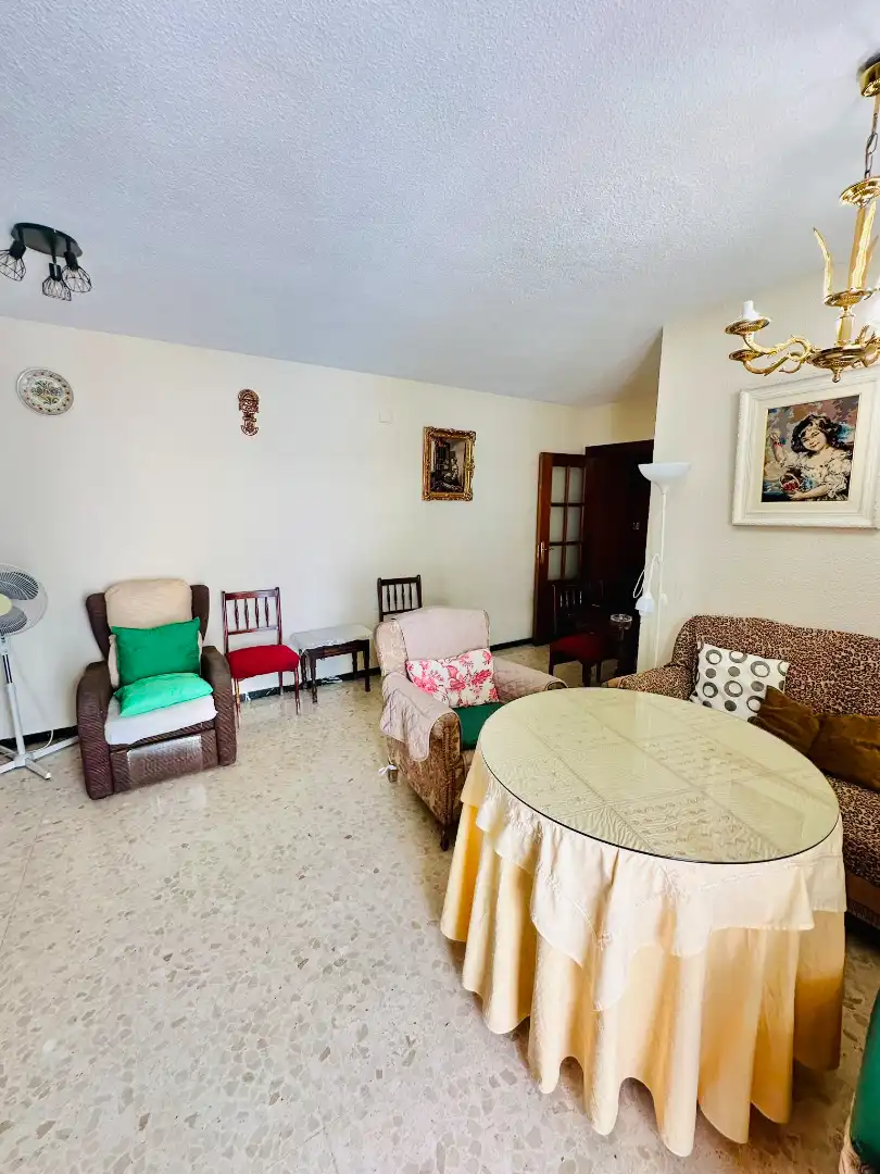 Wohnzimmer von Wohnung zur Miete in Granada mit Heizung, Möbliert und Waschmaschine