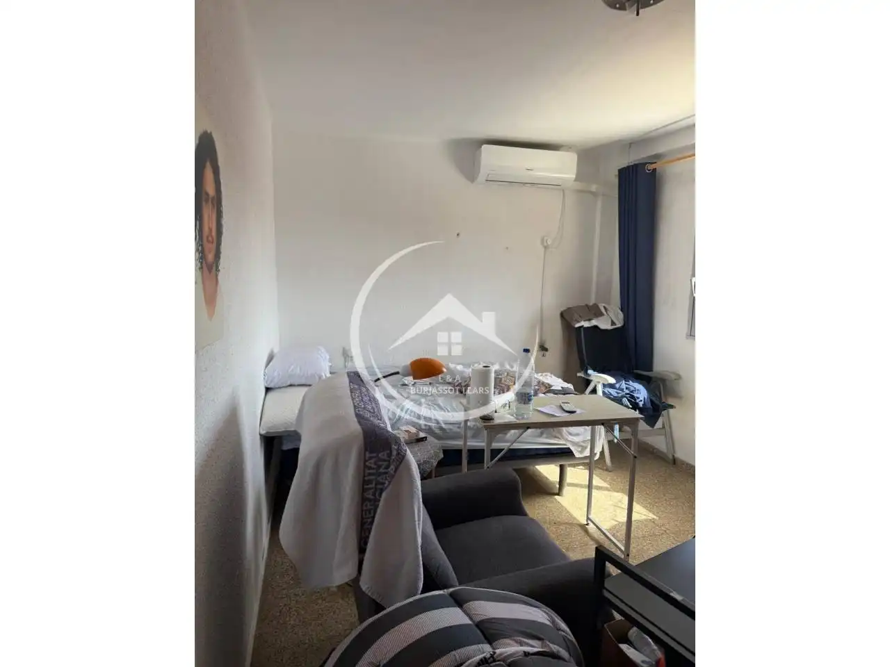 Habitación de Piso en venta en Burjassot con Balcón