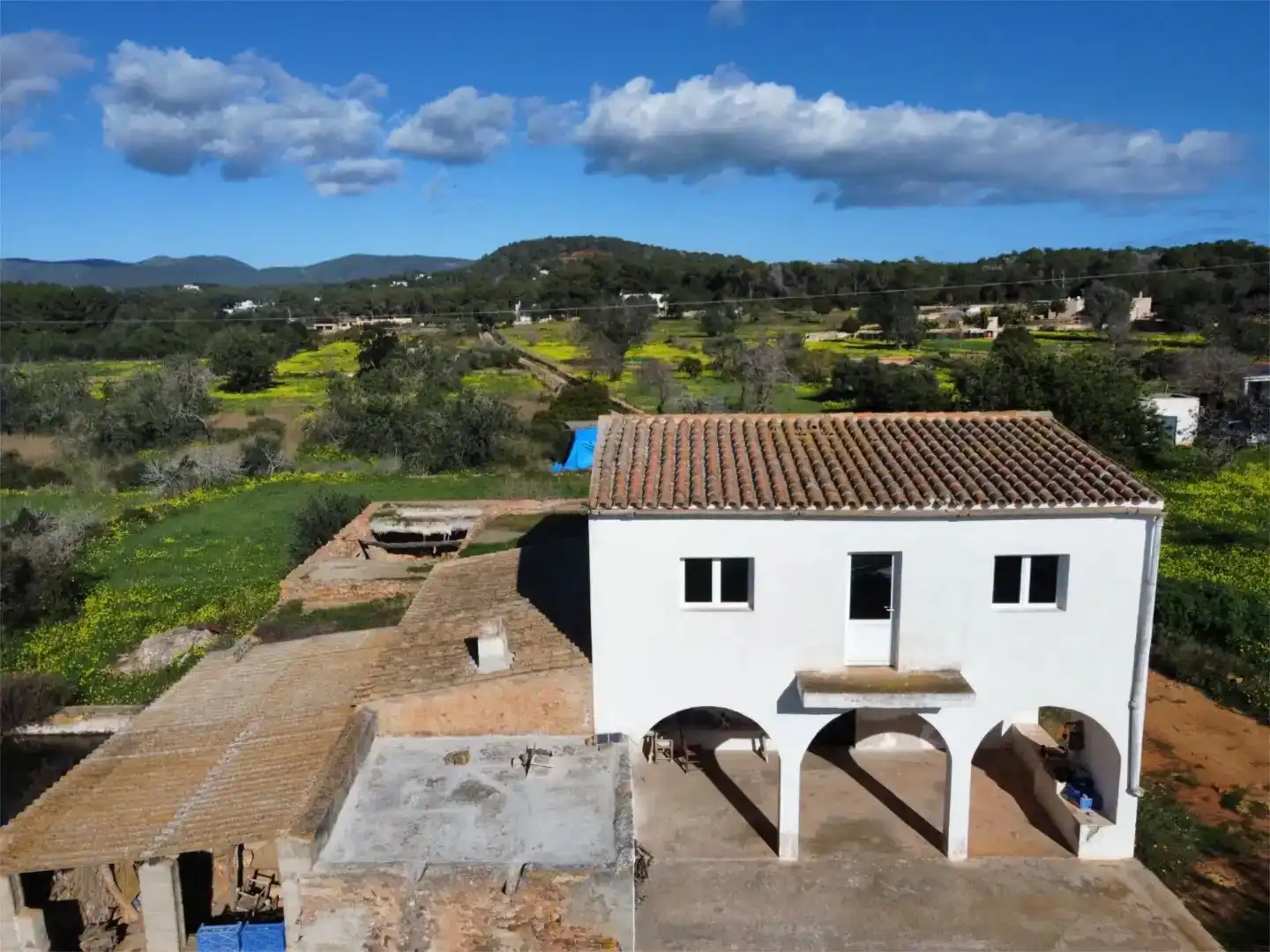 Vista exterior de Finca rústica en venda en Santa Eulària des Riu