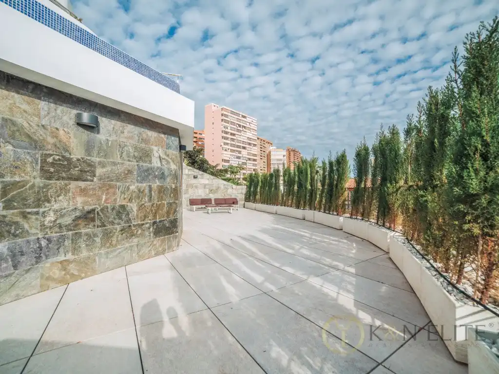 Terrassa de Dúplex en venda en Benidorm amb Aire condicionat i Piscina