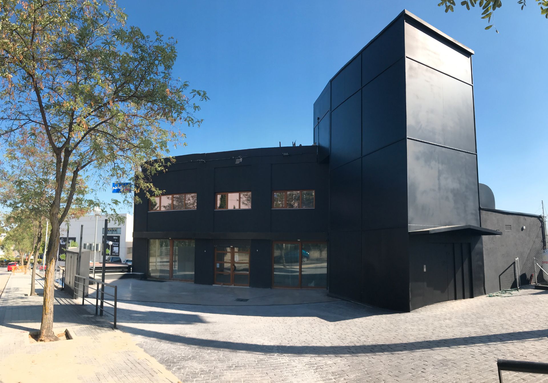 Vista exterior de Local en venta en Las Rozas de Madrid con Aire acondicionado, Calefacción y Internet